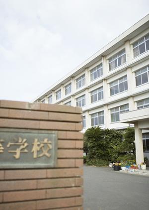 東京ビューティーアート専門学校：美容師・エステ・ネイル・メイクアップのスペシャリストを育成する最先端の専門学校